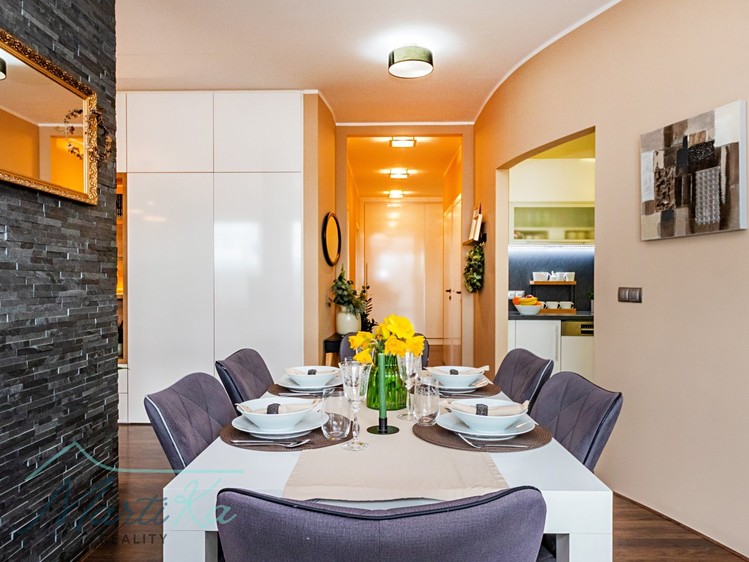 Prodej bytu 4+kk 109 m² - foto 4