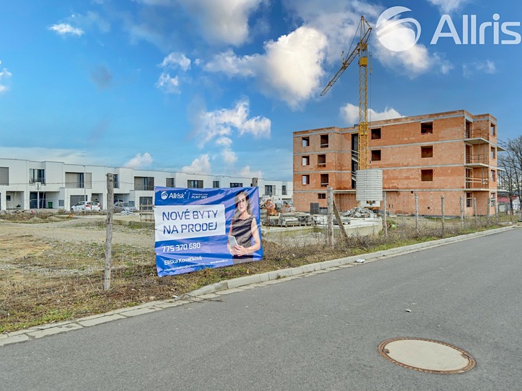 Prodej bytu 3+1 74 m² - foto 2