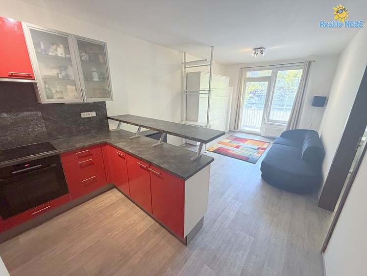 Pronájem bytu 2+kk 58 m² - foto 1