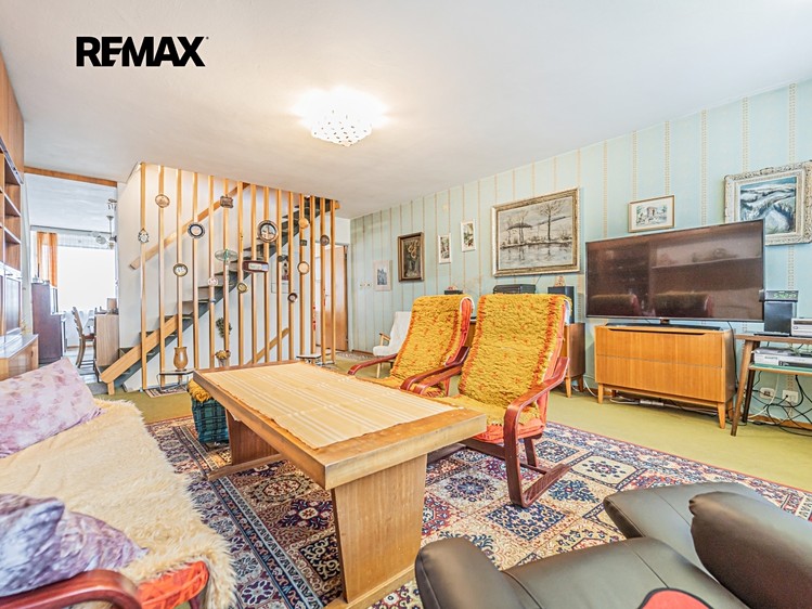 Prodej rodinného domu 145 m², pozemek 120 m² - foto 1