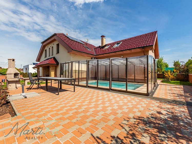 Prodej  rodinného domu 392 m², pozemek 973 m² - foto 8