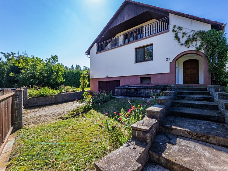 Prodej  chalupy 377 m², pozemek 935 m² - foto 4