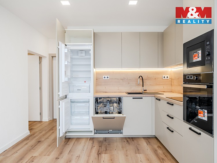 Prodej bytu 4+kk 78 m² - foto 5