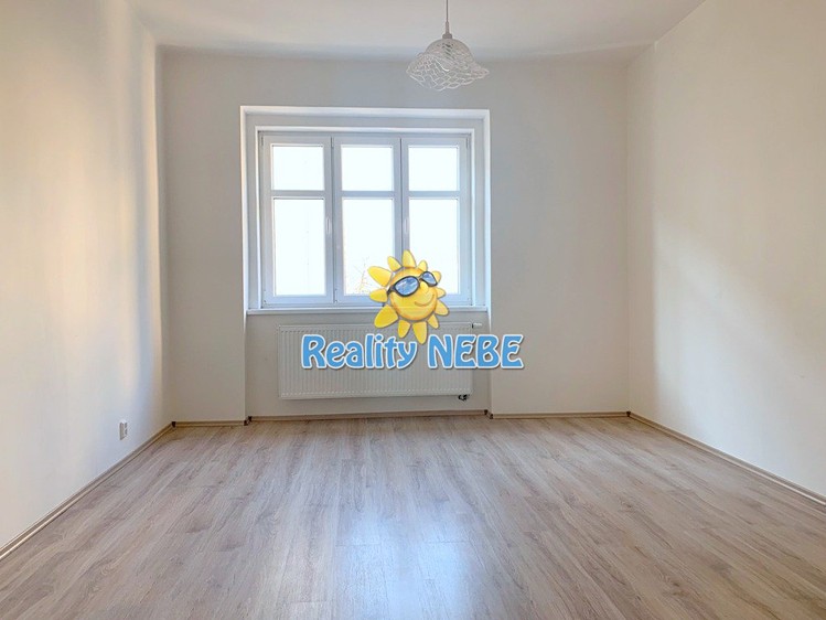 Pronájem bytu 2+1 56 m² - foto 1