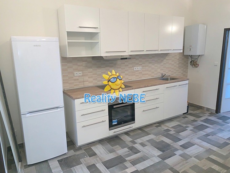 Pronájem bytu 2+1 56 m² - foto 6