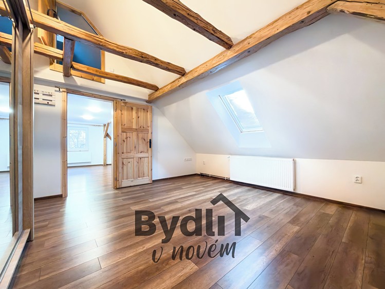 Prodej rodinného domu 140 m², pozemek 455 m² - foto 4