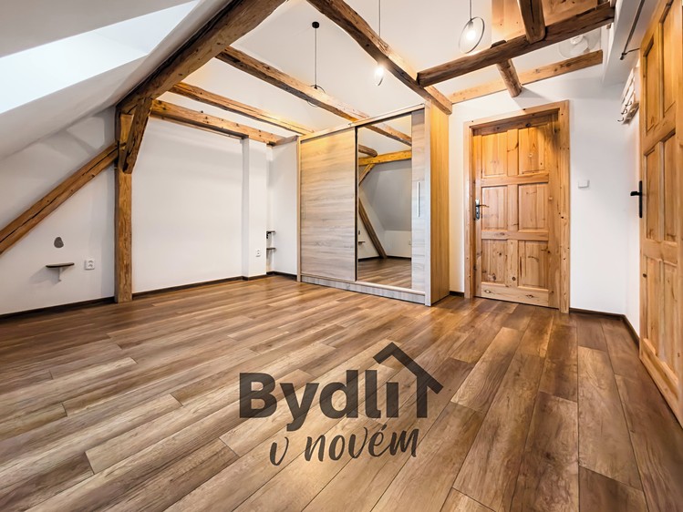 Prodej rodinného domu 140 m², pozemek 455 m² - foto 5