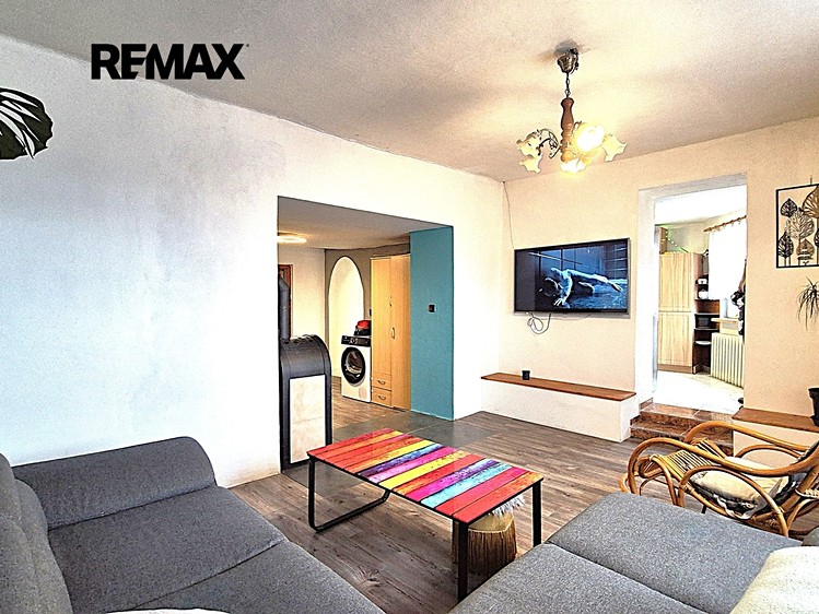 Prodej rodinného domu 75 m², pozemek 154 m² - foto 1