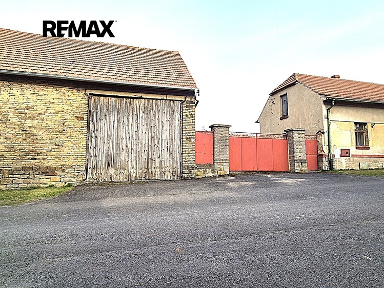 Prodej zemědělské usedlosti 75 m², pozemek 1 184 m² - foto 1