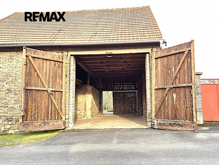 Prodej zemědělské usedlosti 75 m², pozemek 1 184 m² - foto 2