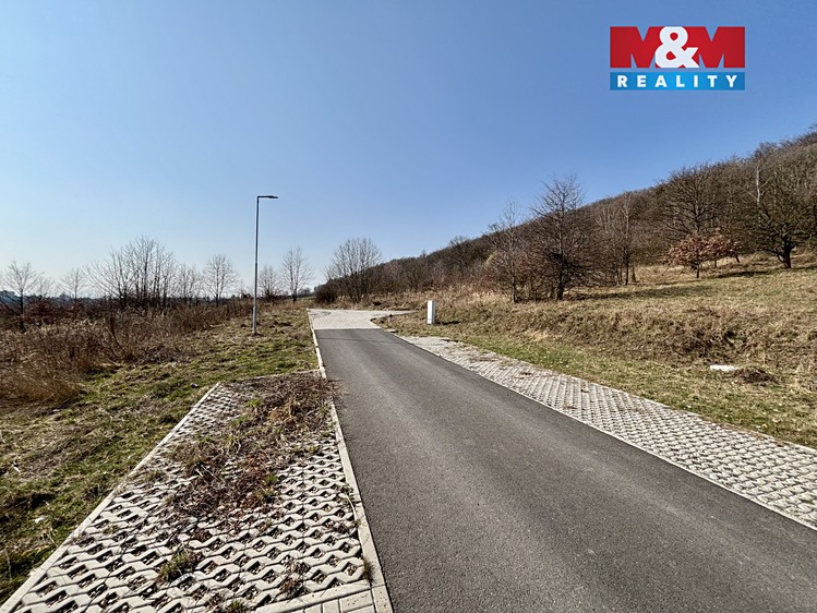 Prodej stavebního pozemku 1 452 m² - foto 3