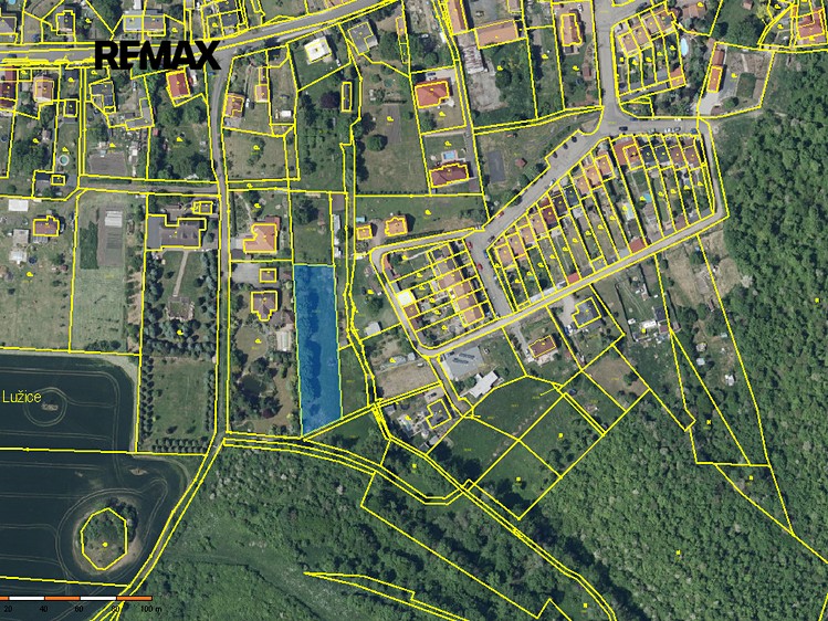 Prodej stavebního pozemku 2 811 m² - foto 1