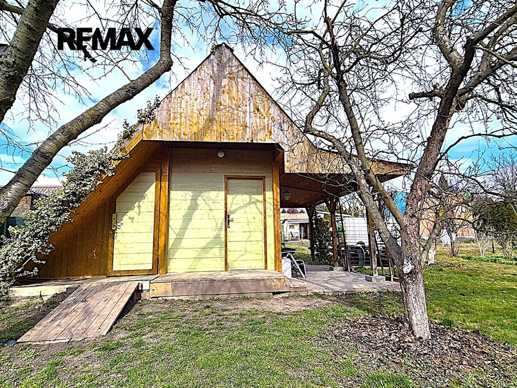 Prodej zahrady 572 m² - foto 1