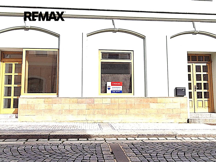Pronájem obchodního prostoru 70 m² - foto 1
