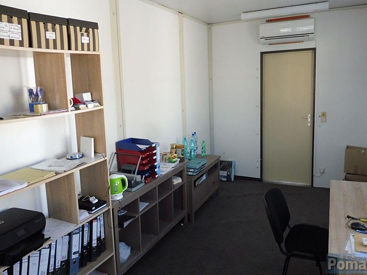 Pronájem kanceláře 18 m² - foto 3