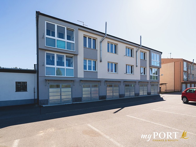 Prodej bytu 2+1 58 m² (Jednopodlažní) - foto 2
