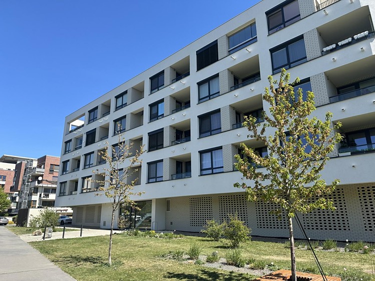 Prodej bytu 1+kk 30 m² - foto 2