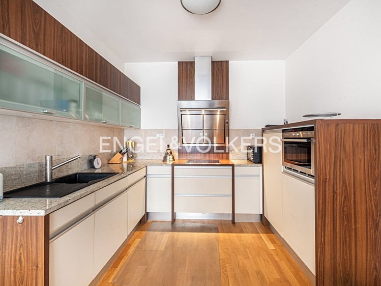 Pronájem bytu 2+1 85 m² - foto 3