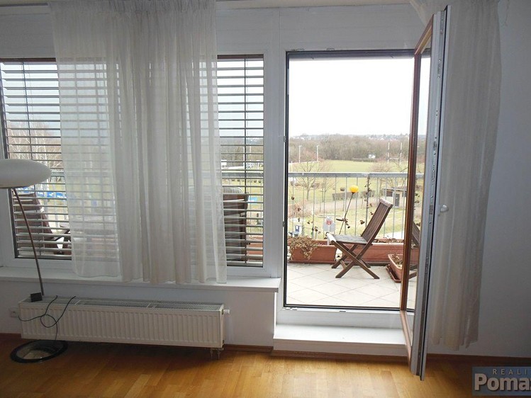 Pronájem bytu 3+kk 90 m² - foto 4
