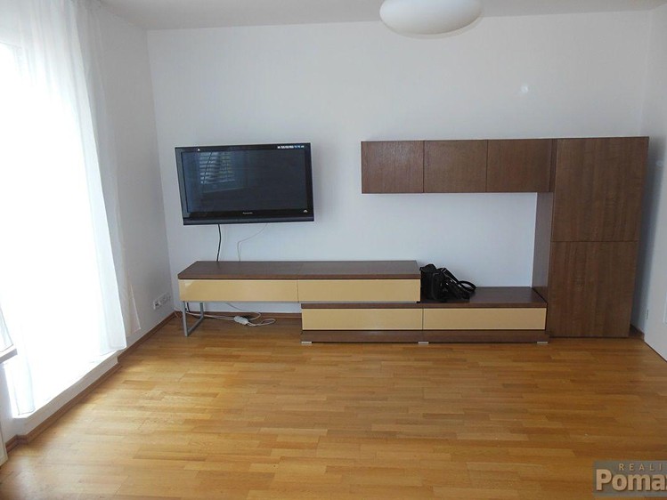 Pronájem bytu 3+kk 90 m² - foto 5