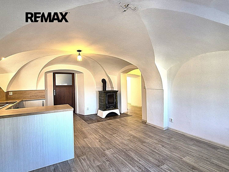 Pronájem bytu 4+kk 80 m² - foto 4