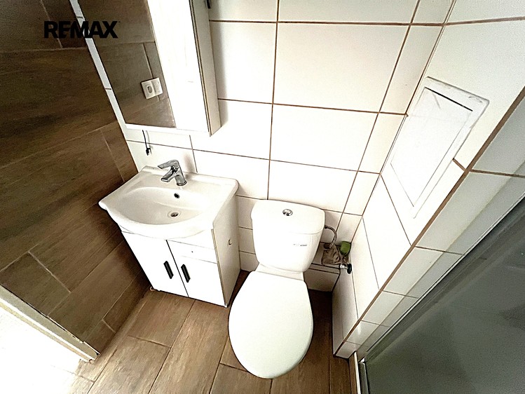 Pronájem bytu 1+kk 20 m² - foto 3