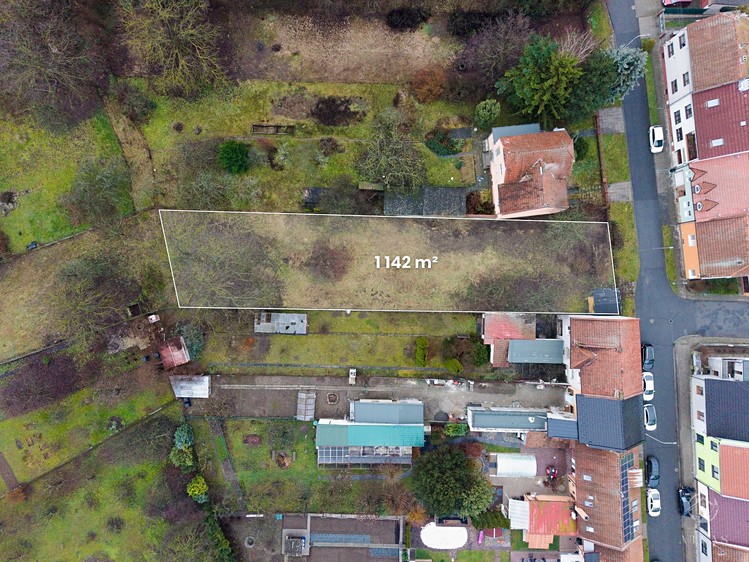 Prodej stavebního pozemku 1 142 m² - foto 2