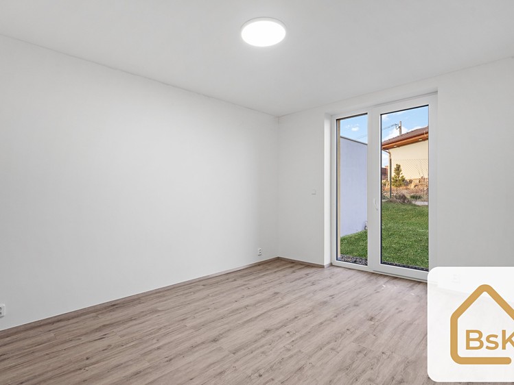 Prodej bytu 4+kk 111 m² (Jednopodlažní) - foto 8