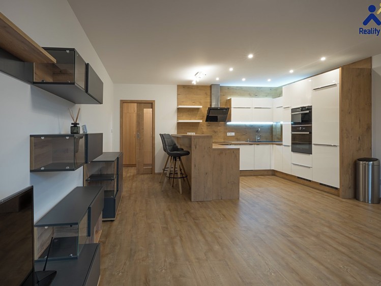 Prodej bytu 2+kk 62 m² - foto 2