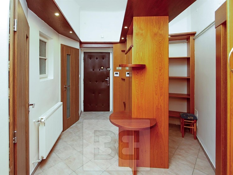Prodej bytu 2+1 66 m² - foto 5