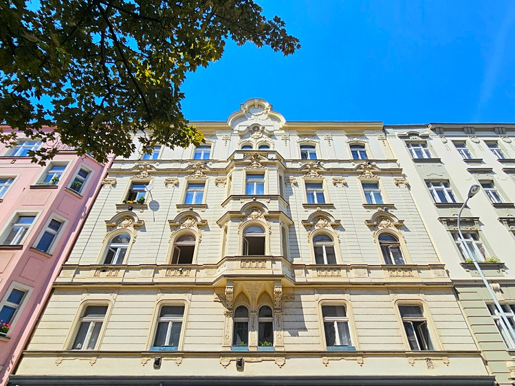 Prodej bytu 2+kk 50 m² (Jednopodlažní) - foto 2