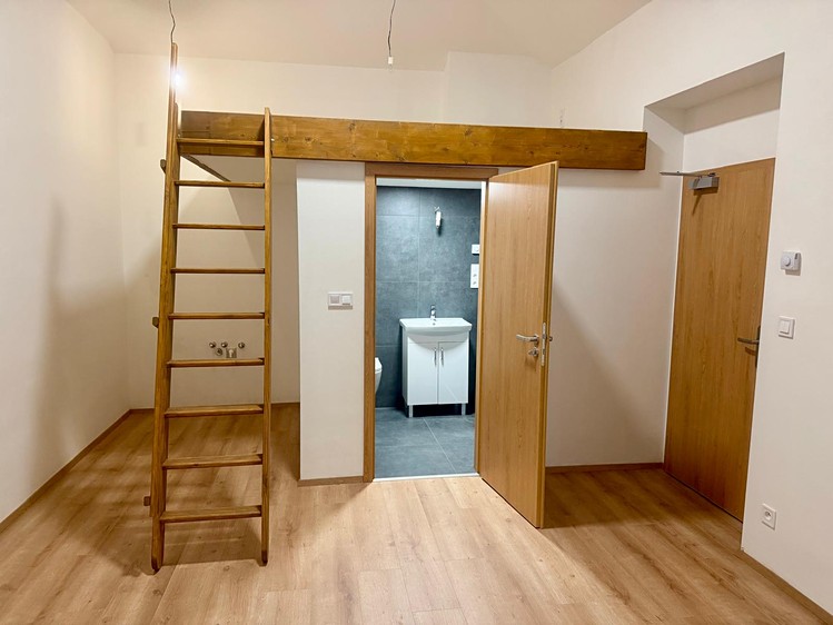 Prodej bytu 1+kk 41 m² - foto 1