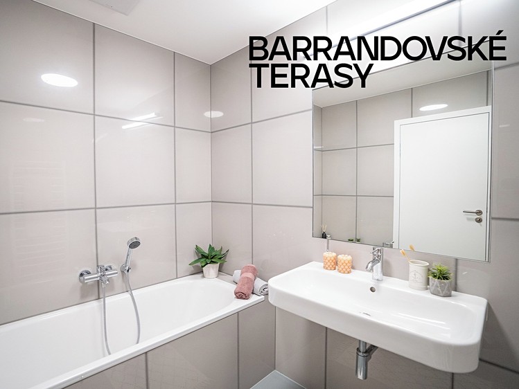 Pronájem bytu 3+kk 75 m² (Jednopodlažní) - foto 8
