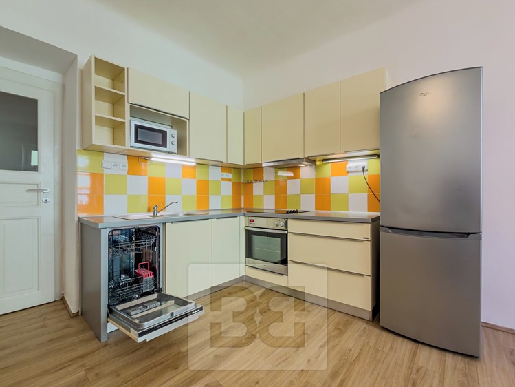 Pronájem bytu 2+kk 48 m² - foto 4