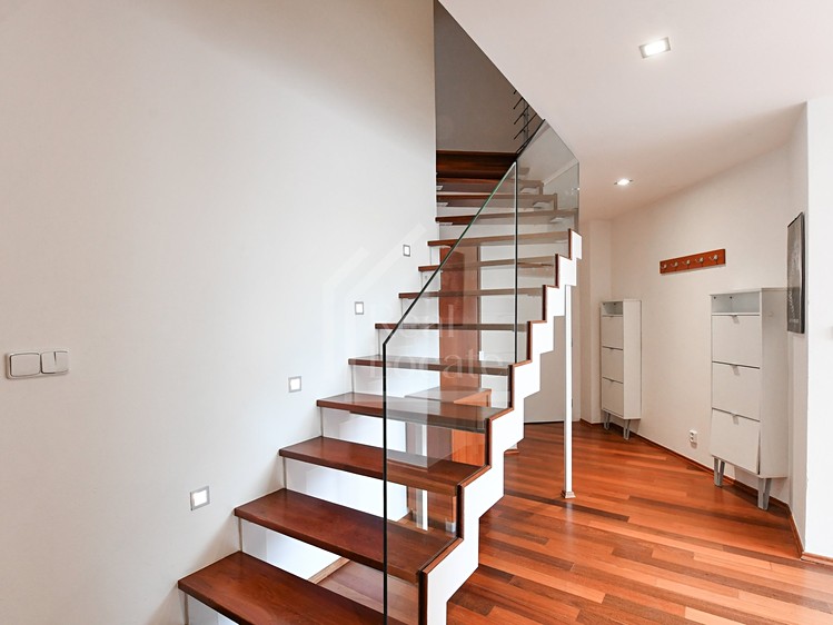 Pronájem bytu 2+kk 107 m² - foto 5