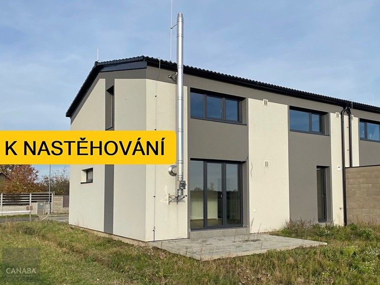 Prodej rodinného domu 138 m², pozemek 465 m² - foto 1
