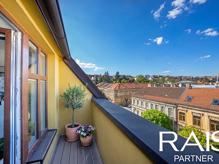 Prodej bytu 1+kk 33 m² (Jednopodlažní) - foto 1