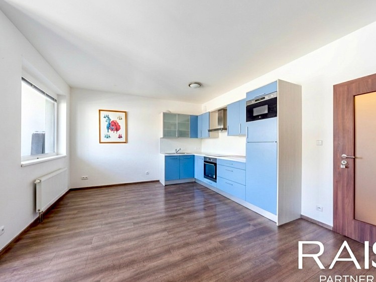 Prodej bytu 2+kk 62 m² (Jednopodlažní) - foto 2