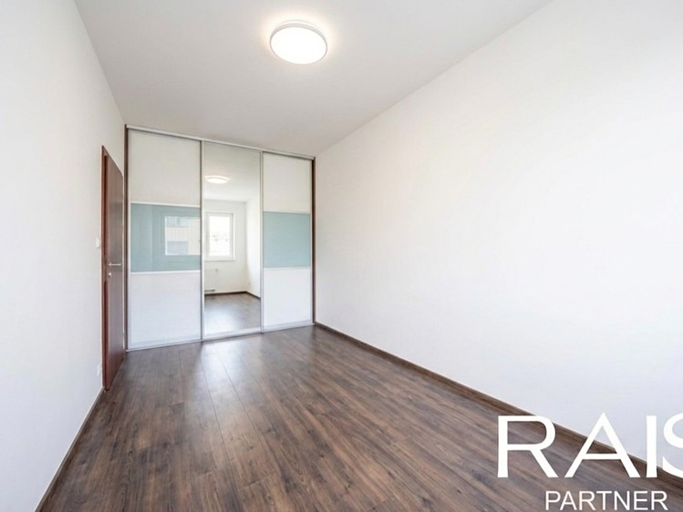 Prodej bytu 2+kk 62 m² (Jednopodlažní) - foto 6