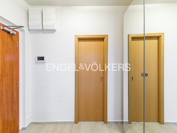 Pronájem bytu 1+kk 37 m² - foto 8