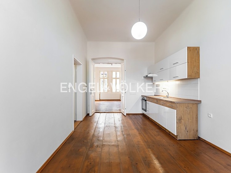 Pronájem bytu 3+kk 71 m² - foto 1