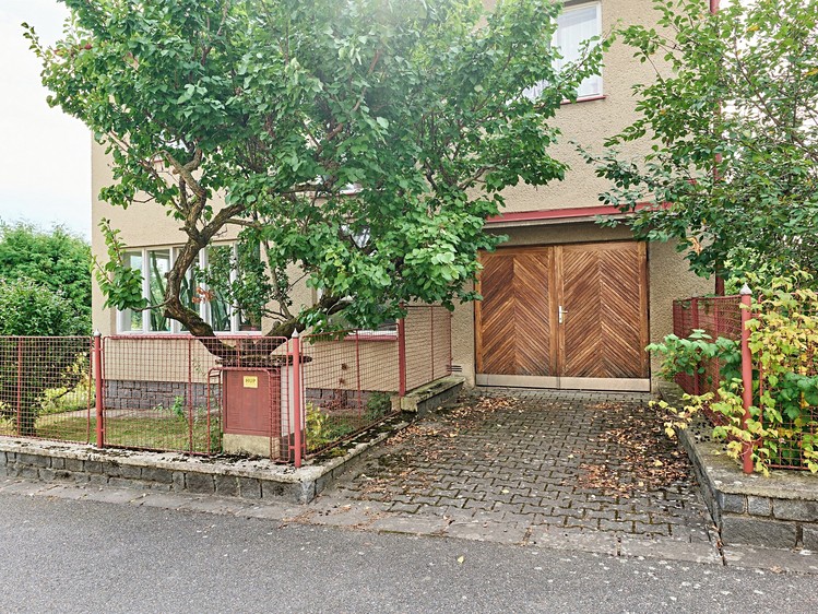 Prodej rodinného domu 210 m², pozemek 845 m² - foto 7