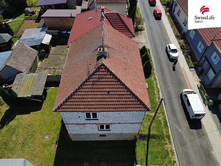 Prodej rodinného domu 204 m², pozemek 586 m² - foto 5