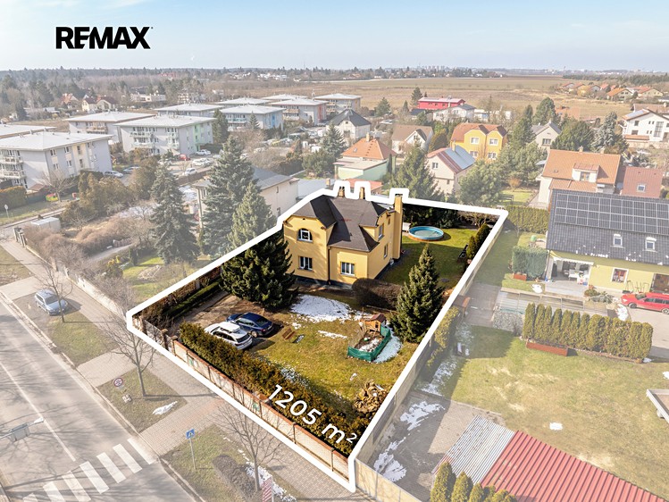 Prodej vícegeneračního domu 163 m², pozemek 1 205 m² - foto 2