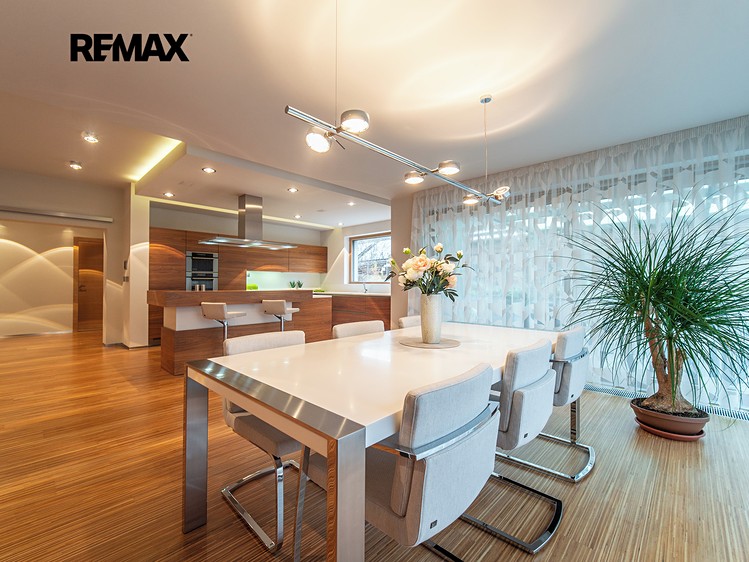 Prodej rodinného domu 536 m², pozemek 1 709 m² - foto 5