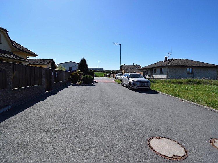 Prodej stavebního pozemku 1 244 m² - foto 4