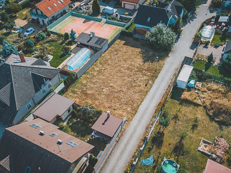 Prodej stavebního pozemku 681 m² - foto 5