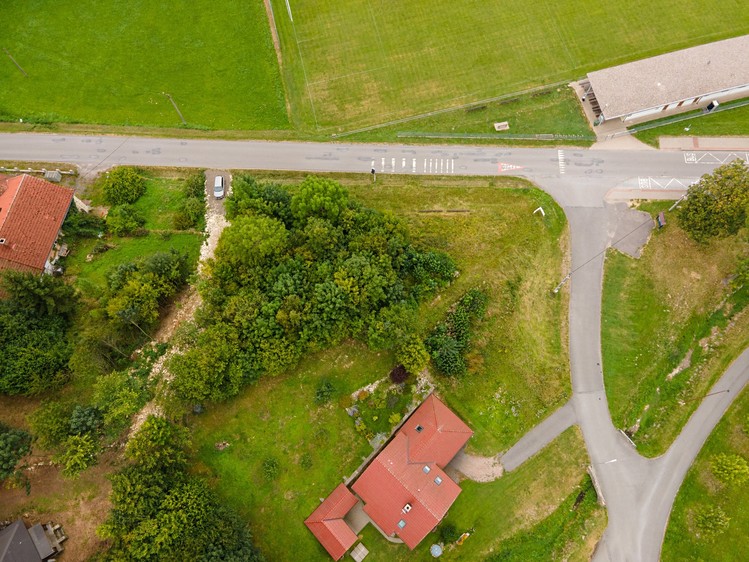 Prodej stavebního pozemku 1 095 m² - foto 5