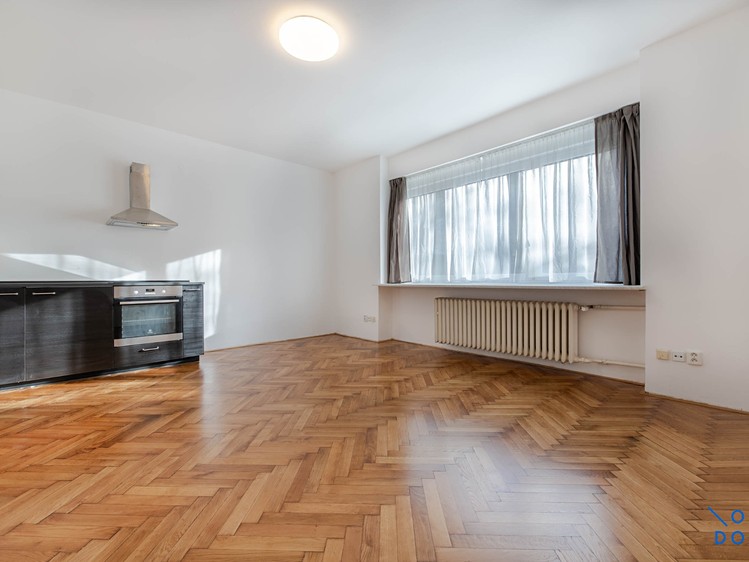 Pronájem bytu 1+kk 35 m² - foto 1