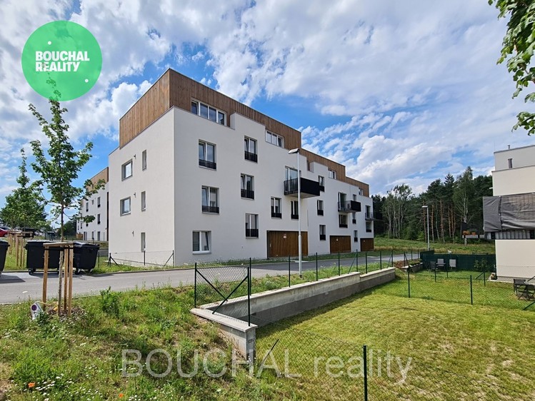 Pronájem bytu 1+kk 32 m² - foto 1